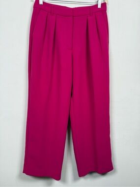 Banana Republic Wide-Leg Pleated Pants in FuchsiaSize 8